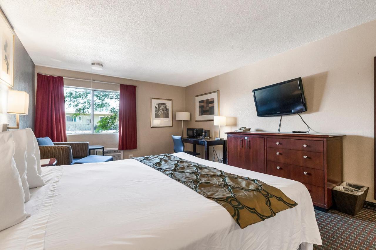 Heritage Inn Express Hayward Ngoại thất bức ảnh
