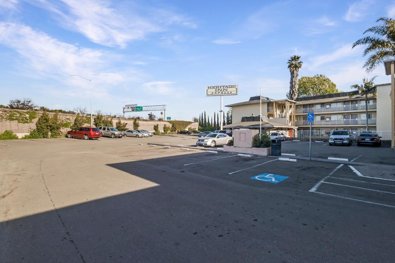 Heritage Inn Express Hayward Ngoại thất bức ảnh