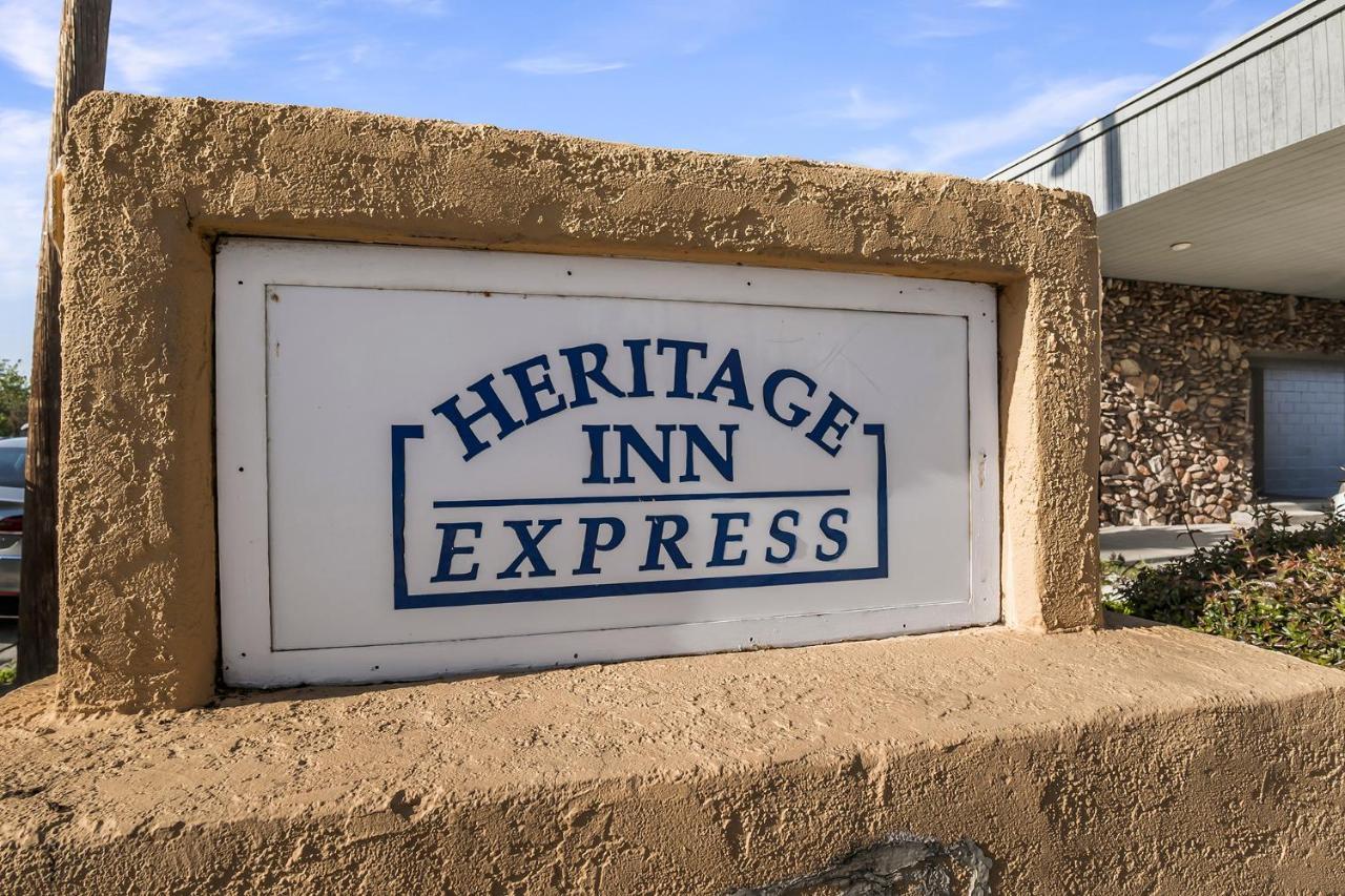 Heritage Inn Express Hayward Ngoại thất bức ảnh