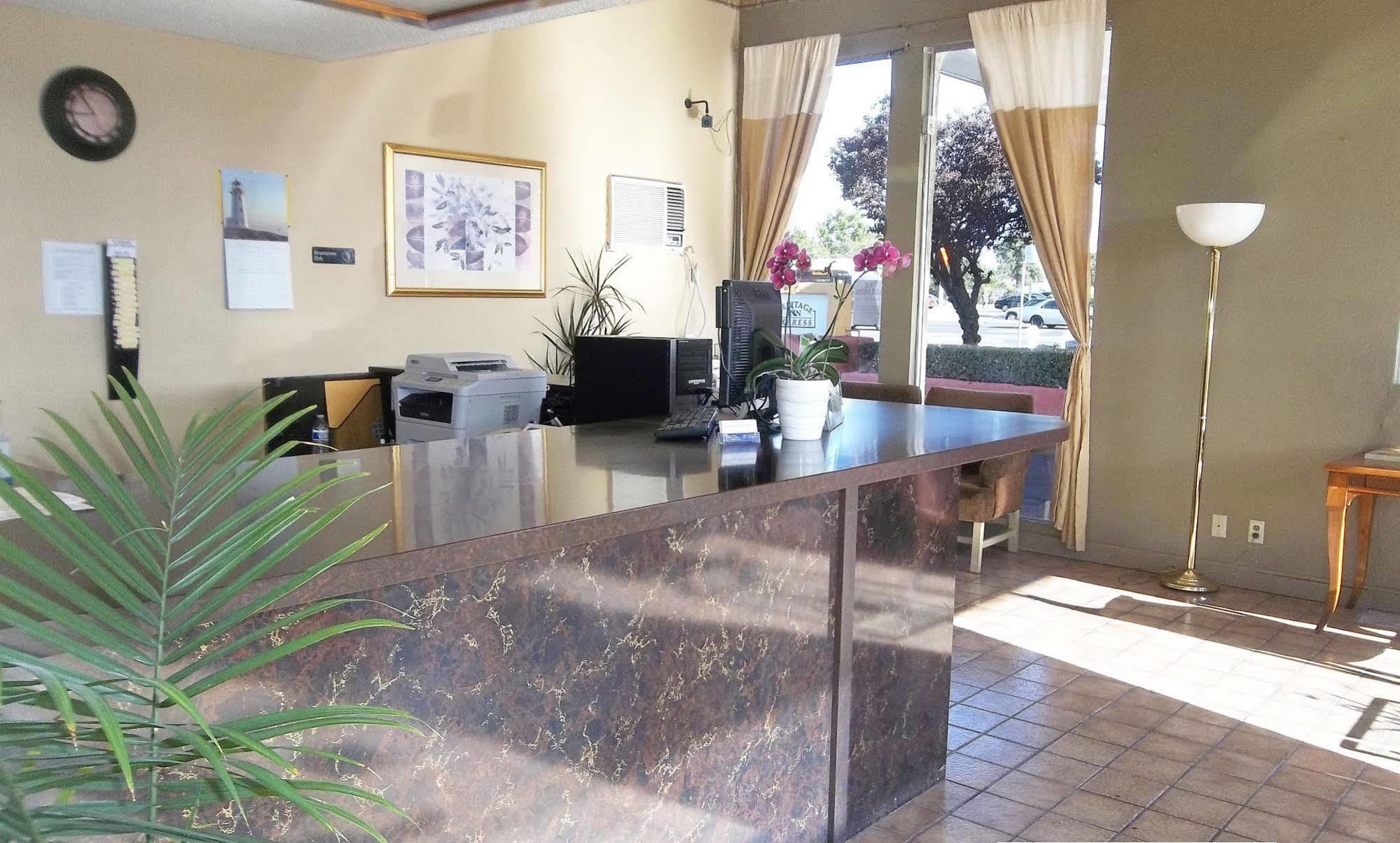 Heritage Inn Express Hayward Ngoại thất bức ảnh